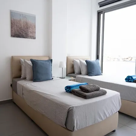 Blue Infinity 33 Villa Neo Chorio